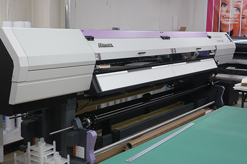 ミマキインクジェットUJV55-320